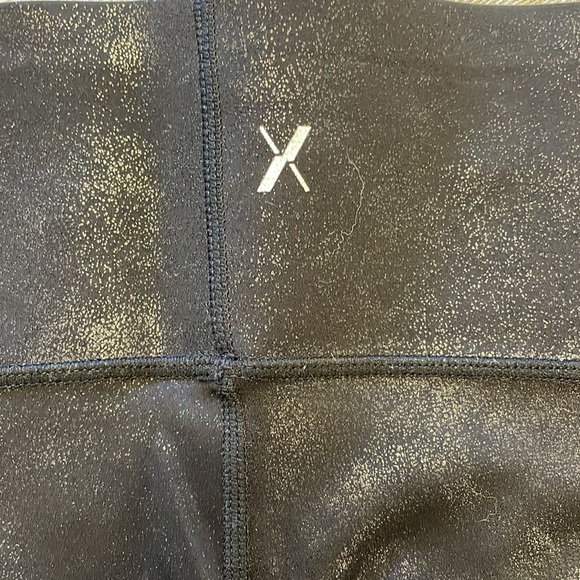 Knix X birds Papaya “leather” leggings - Picture 5 of 5